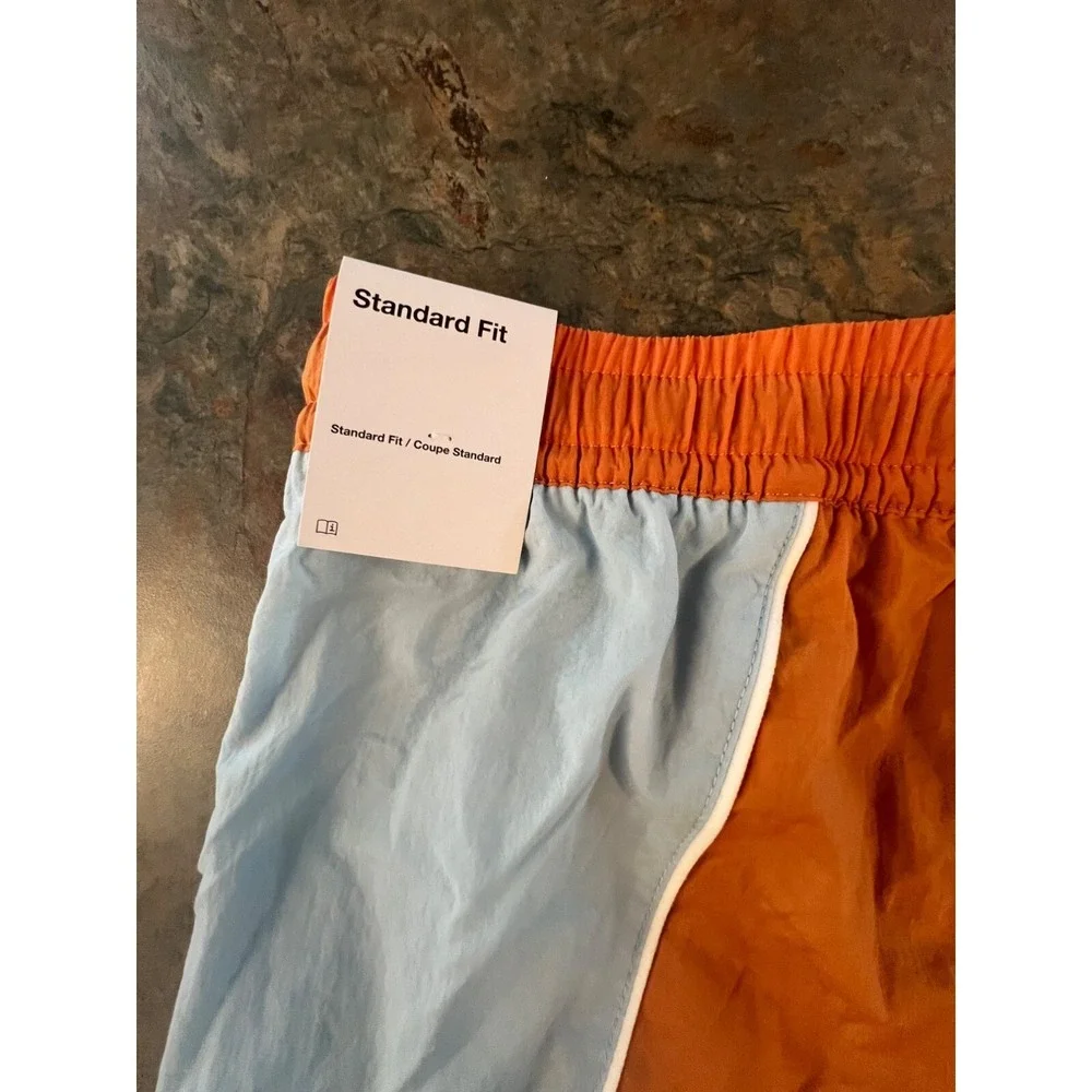 Nike Kids Standard Fit Mesh-Lined‎ Athletic Shorts Large Orange & Light Blue